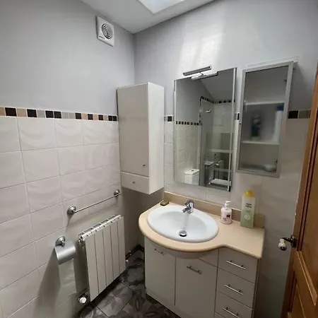 Apartamento Duplex En Sangueesa De 3 Dormitorios Y 2 Banos Extérieur photo