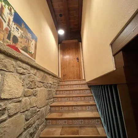 Apartamento Duplex En Sangueesa De 3 Dormitorios Y 2 Banos Extérieur photo