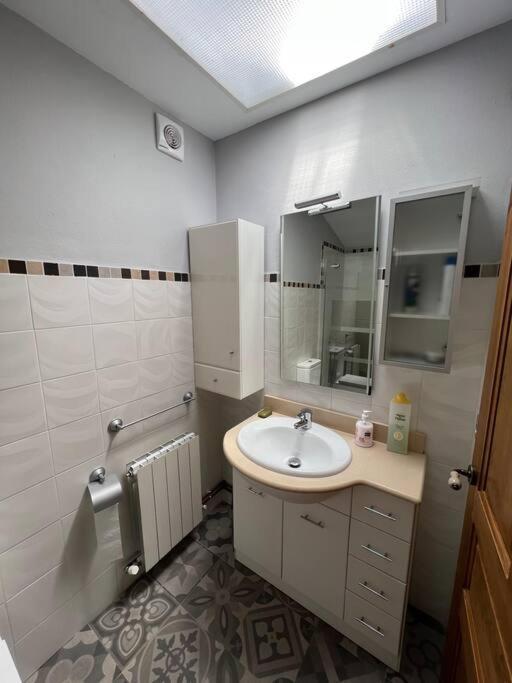 Duplex En De 3 Y 2 Banos